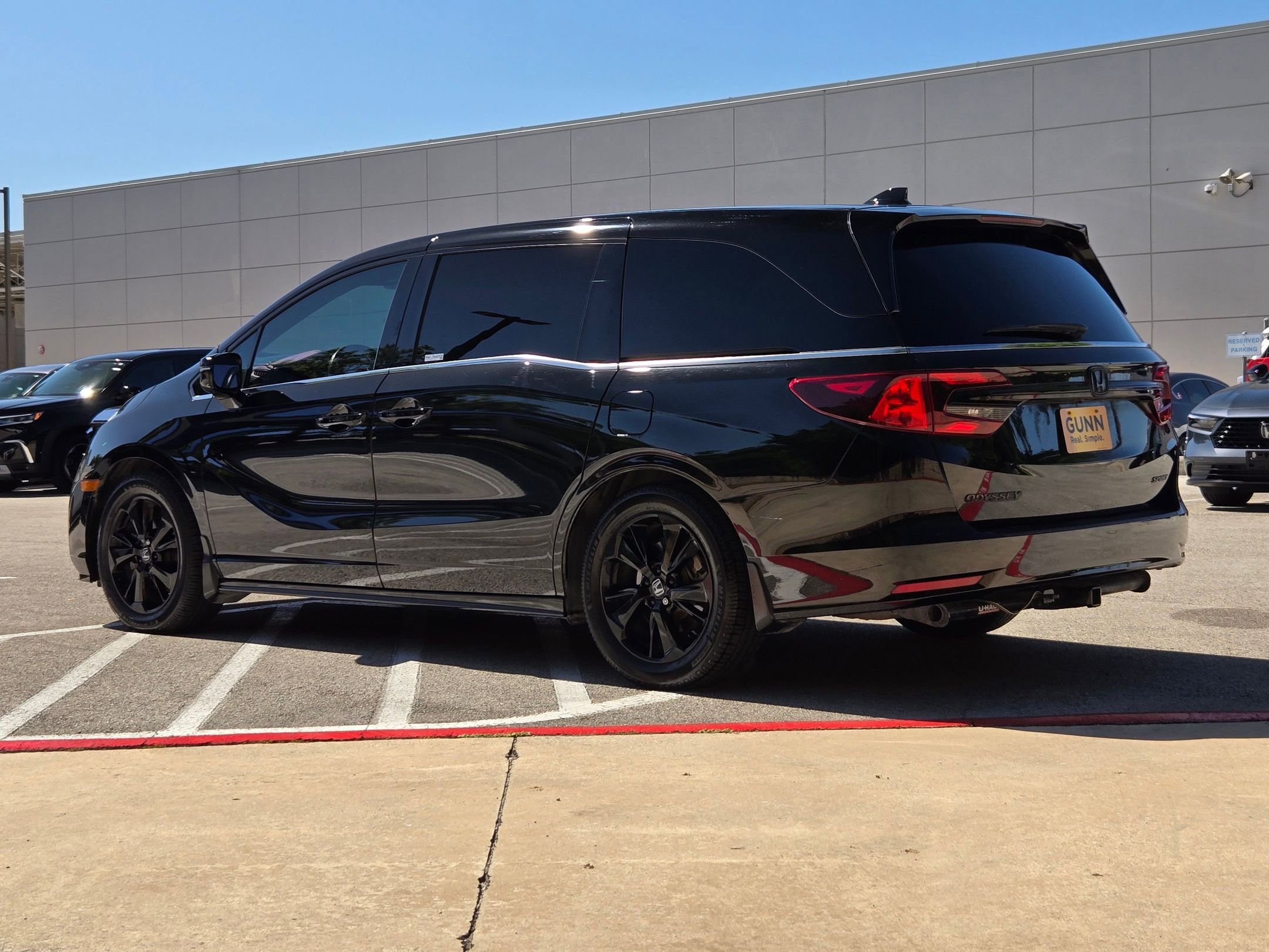 Used 2023 Honda Odyssey Sport image 5