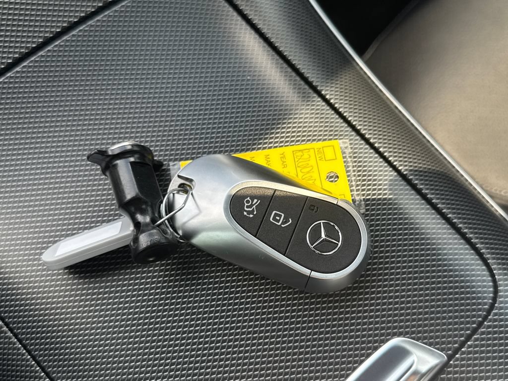 Certified 2024 Mercedes-Benz C 300 4MATIC Sedan image 9