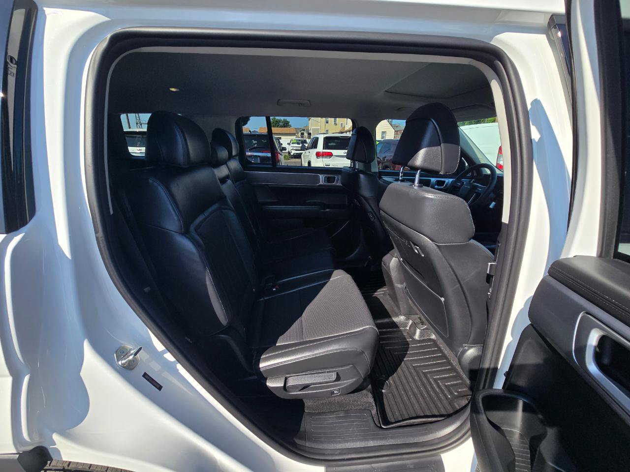 Used 2024 Hyundai Santa Fe XRT AWD/4WD image 18