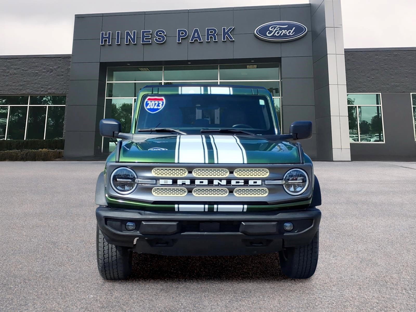 Used 2023 Ford Bronco Big Bend AWD/4WD image 2