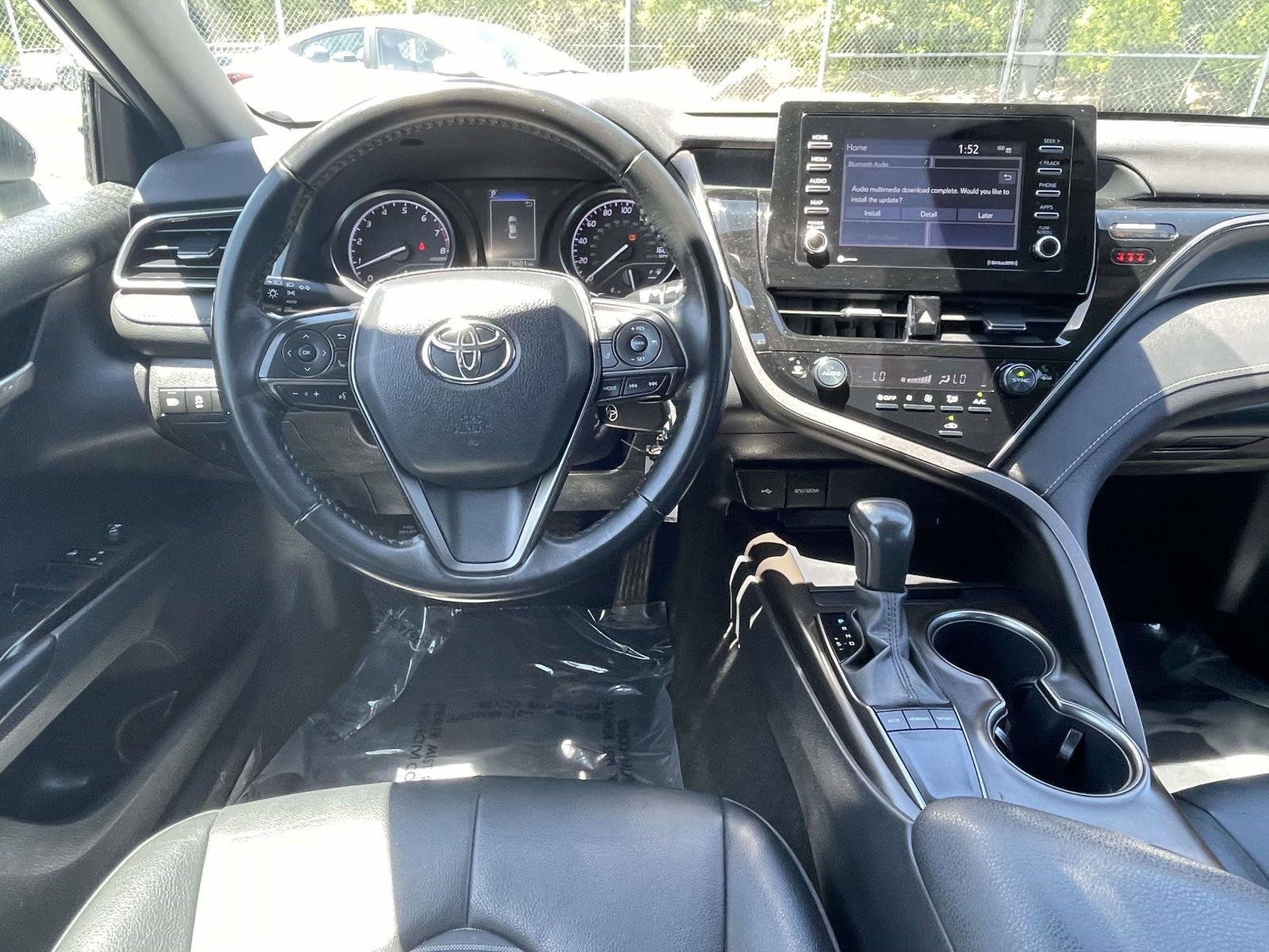 Used 2023 Toyota Camry SE FWD image 13