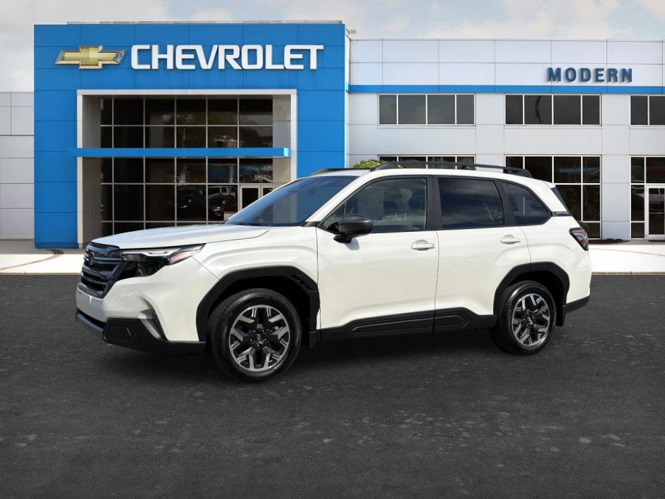 Used 2025 Subaru Forester Premium w/ Convenience Package #1 AWD/4WD image 1