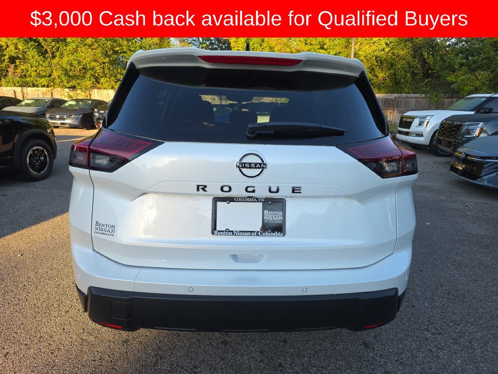 New 2027 Nissan Rogue Dark Armor FWD image 9