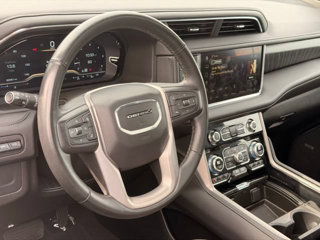 Used 2023 GMC Yukon Denali AWD/4WD image 18