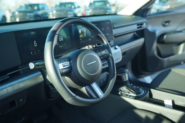 Used 2024 Hyundai Kona SEL image 27