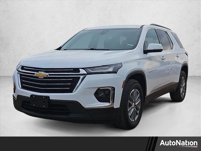 Used 2023 Chevrolet Traverse LT image 1