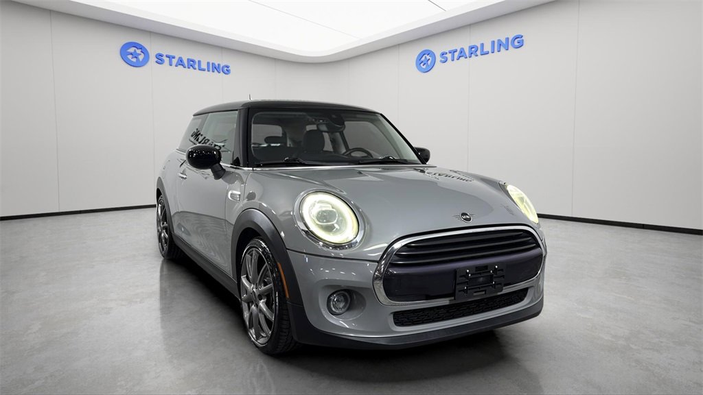 Used 2020 MINI Cooper 2-Door Hardtop image 14