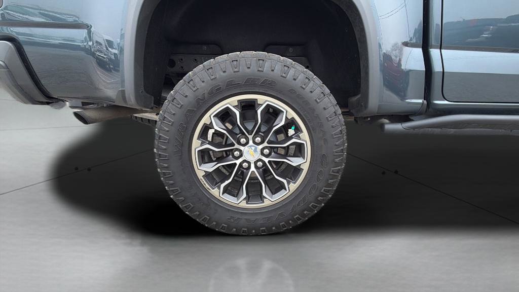 Used 2019 Chevrolet Colorado ZR2 image 25