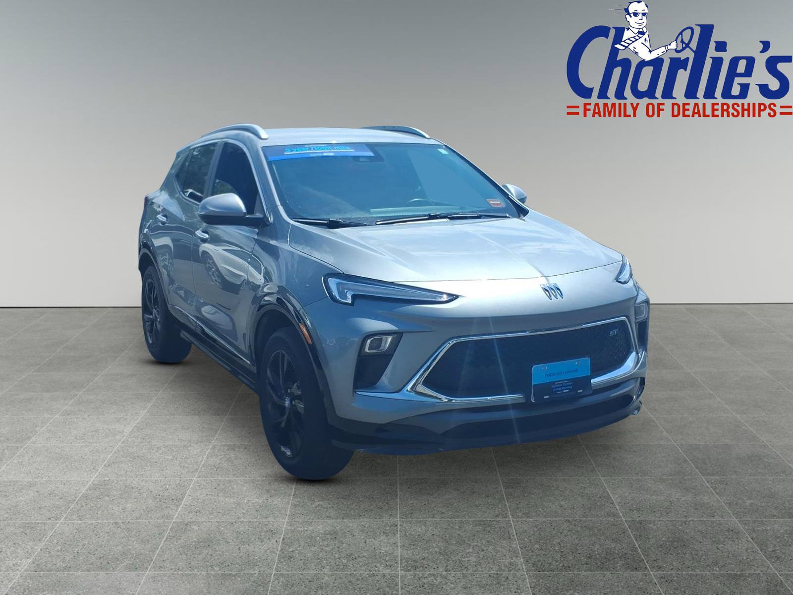 Used 2024 Buick Encore GX Sport Touring AWD/4WD image 3