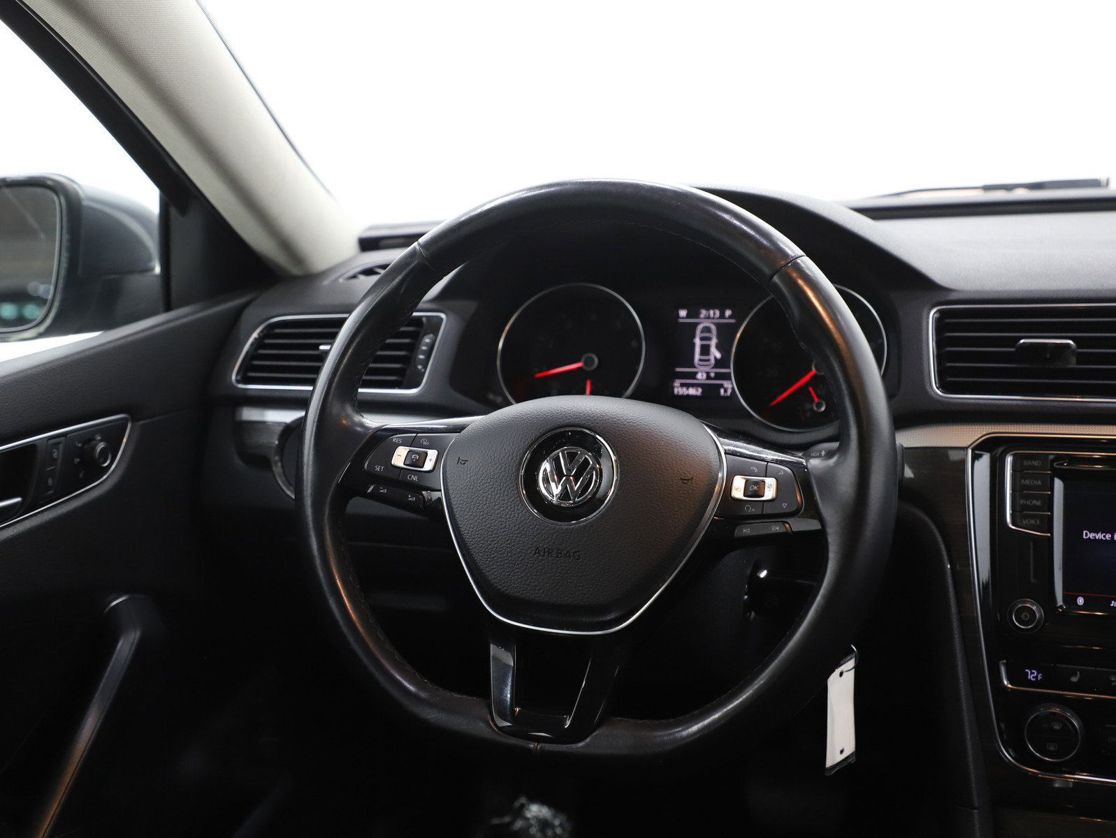 Used 2016 Volkswagen Passat 1.8T SE image 14
