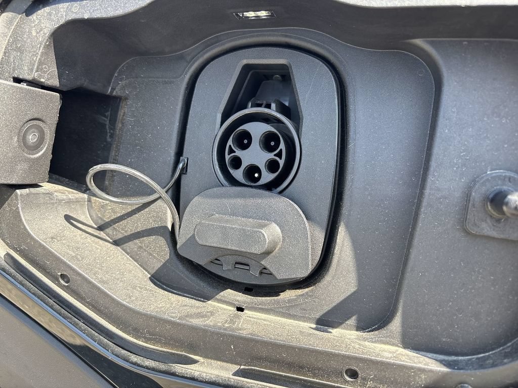 New 2026 Chevrolet Equinox EV LT w/ LPO, Tech Bronze Package FWD image 35
