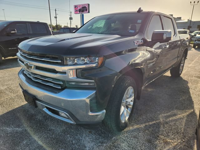 Used 2019 Chevrolet Silverado 1500 LTZ w/ LTZ Texas Edition AWD/4WD image 3