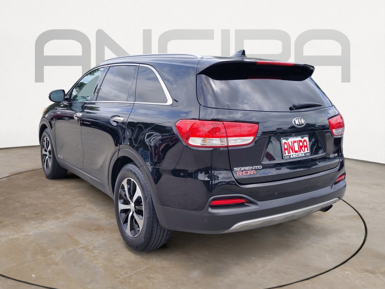 Used 2017 Kia Sorento EX w/ EX V6 Premium Package AWD/4WD image 8