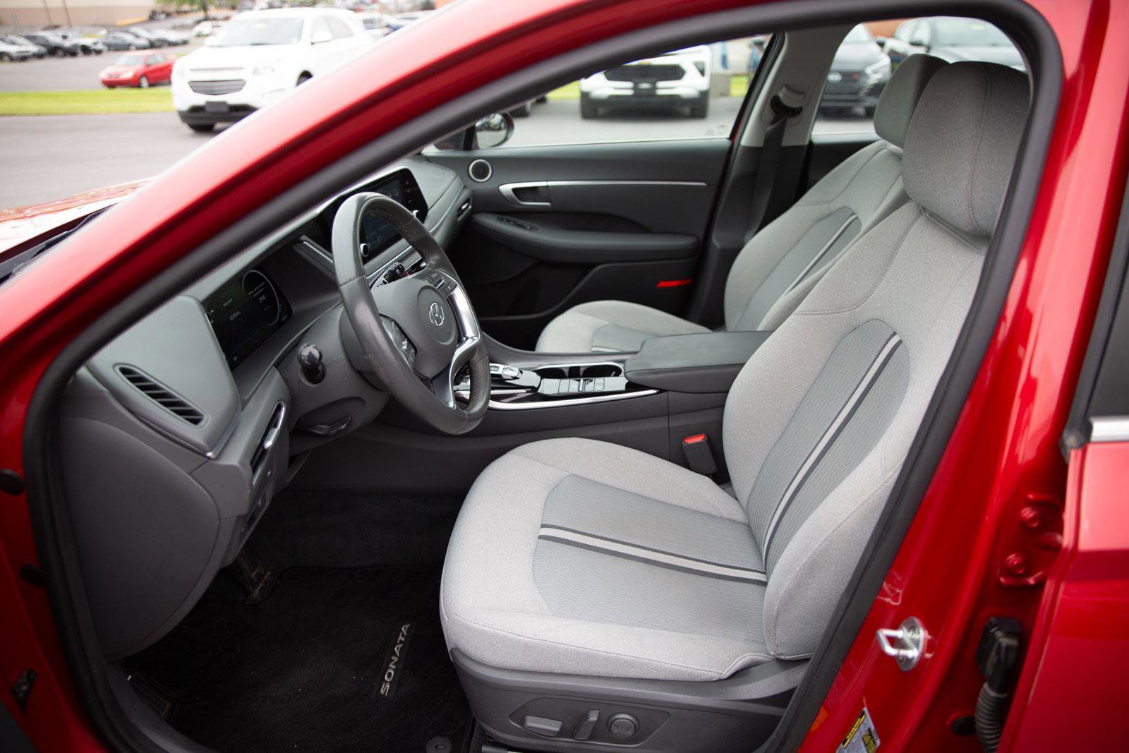 Used 2020 Hyundai Sonata SEL w/ Convenience Package FWD image 21