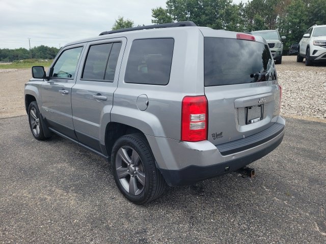 Used 2015 Jeep Patriot High Altitude FWD image 12