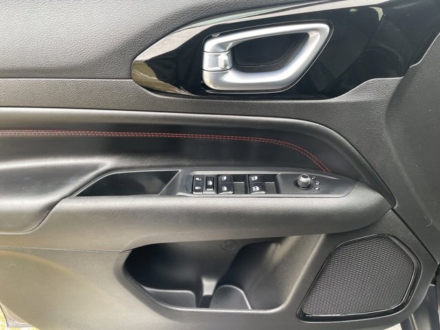 Used 2024 Jeep Compass Trailhawk w/ Trailhawk Convenience Group image 18