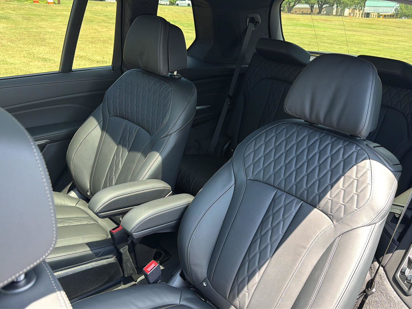 New 2027 BMW X7 M60i AWD/4WD image 32