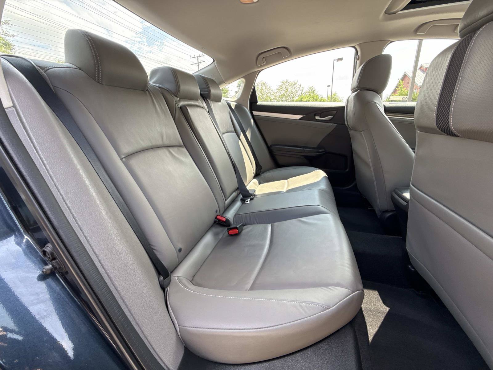 Used 2020 Honda Civic EX-L image 15