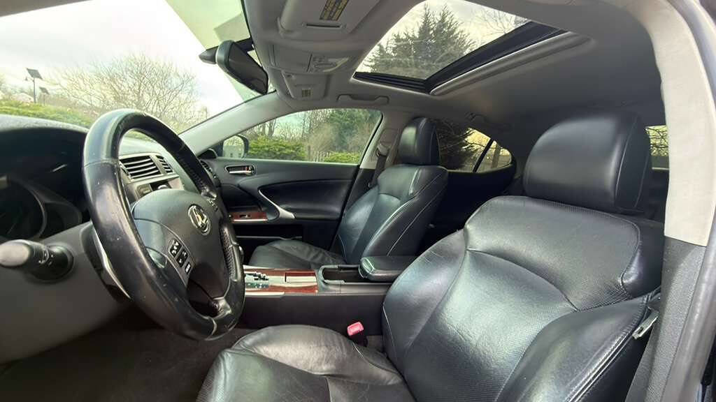 Used 2008 Lexus IS 250 AWD image 14