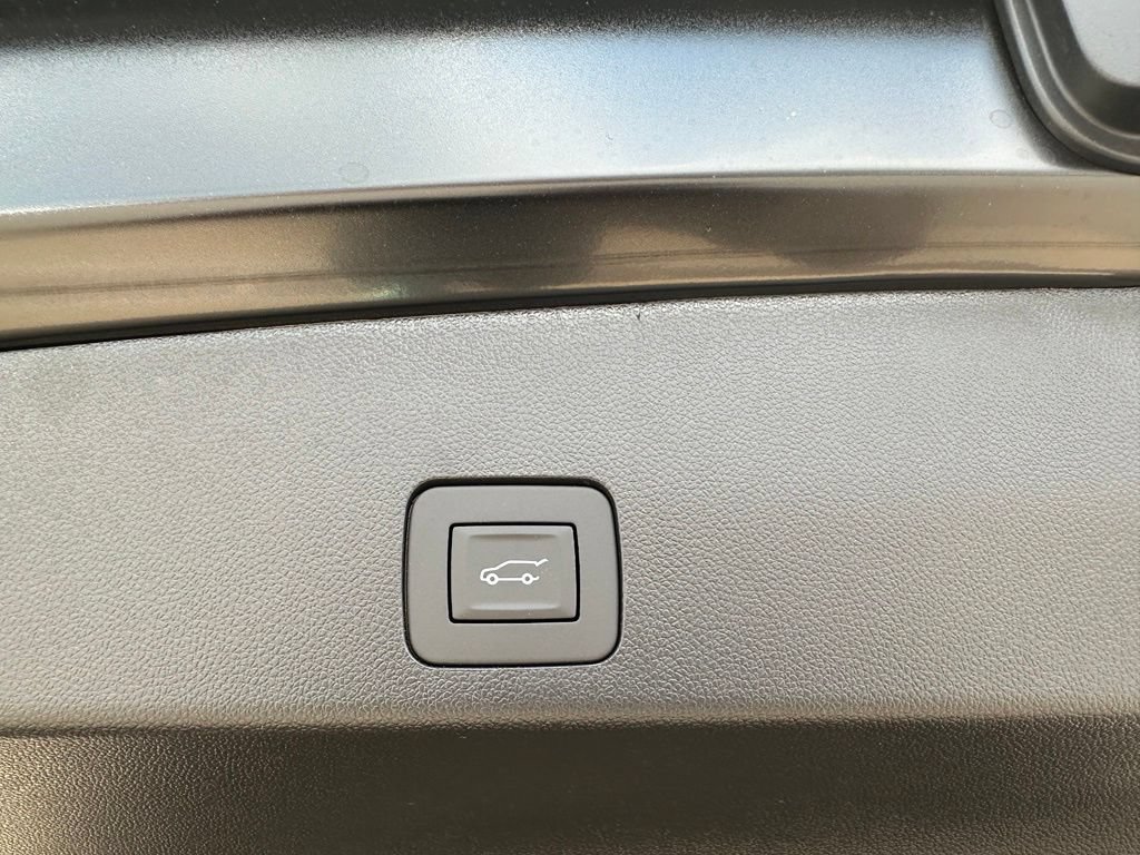 New 2026 Buick Encore GX Preferred w/ Comfort Package FWD image 32