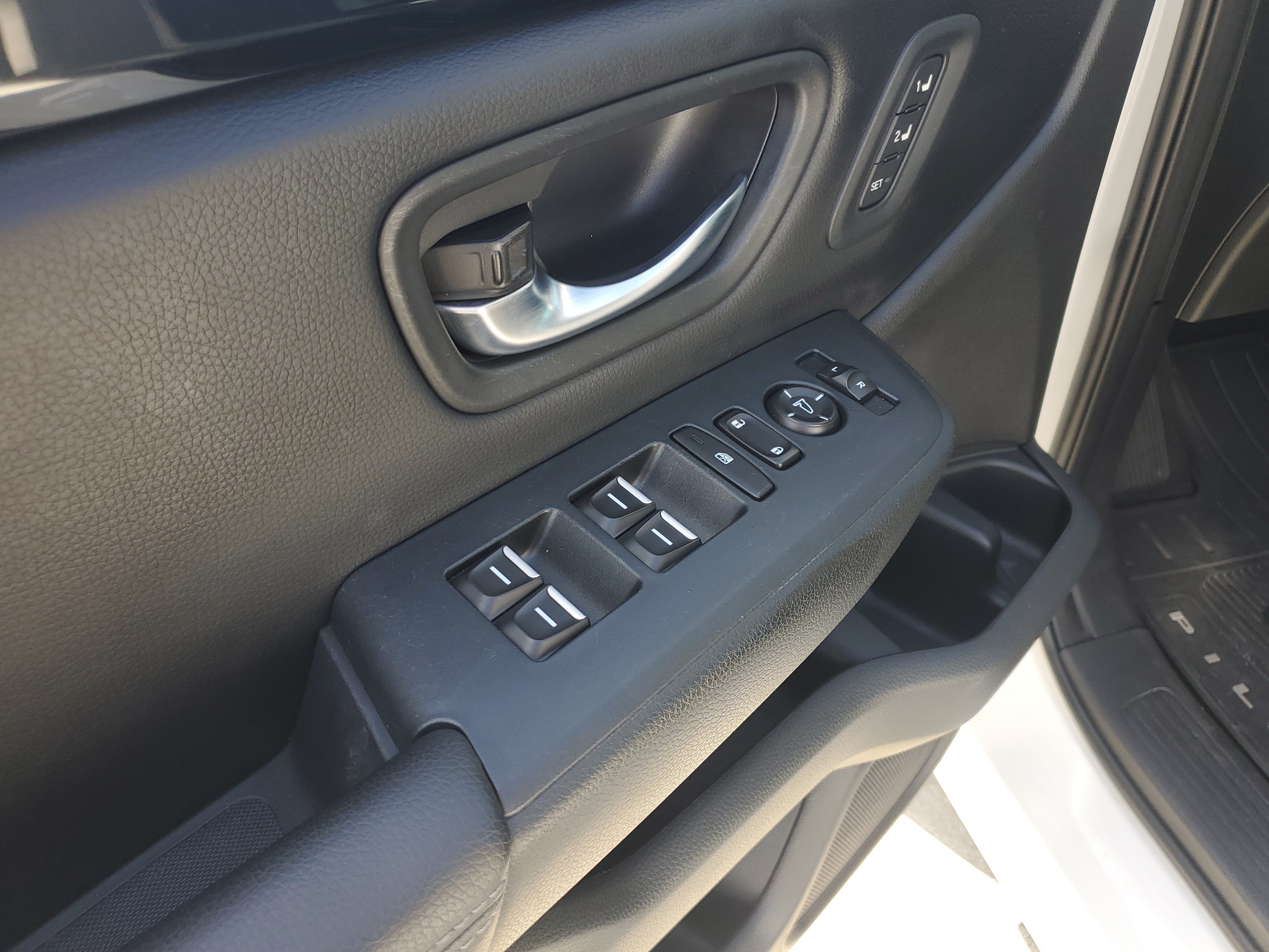 Used 2023 Honda Pilot Touring image 21