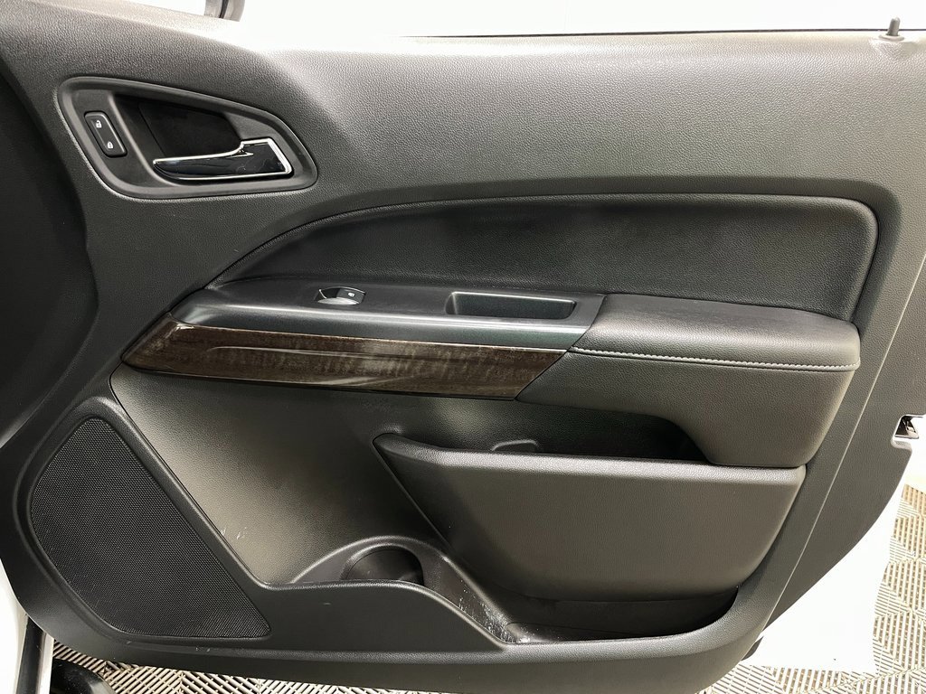 Certified 2022 GMC Canyon Elevation w/ Trailering Package image 39