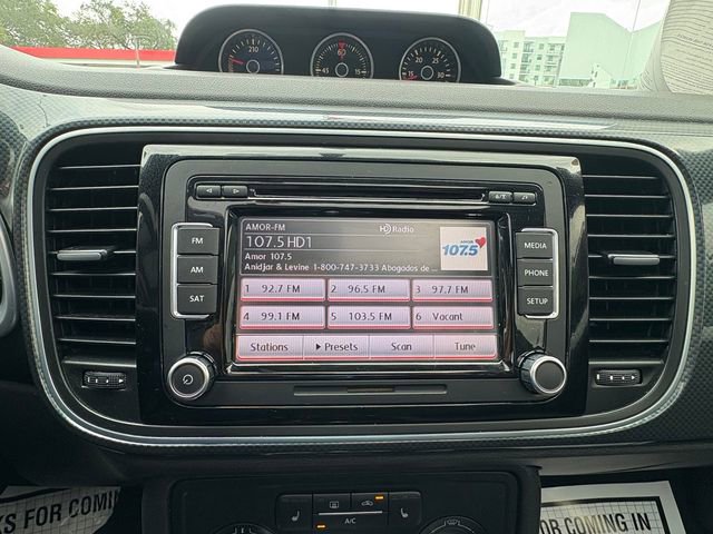 Used 2013 Volkswagen Beetle Turbo image 22