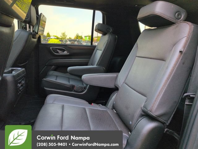Used 2021 Chevrolet Suburban High Country AWD/4WD image 25