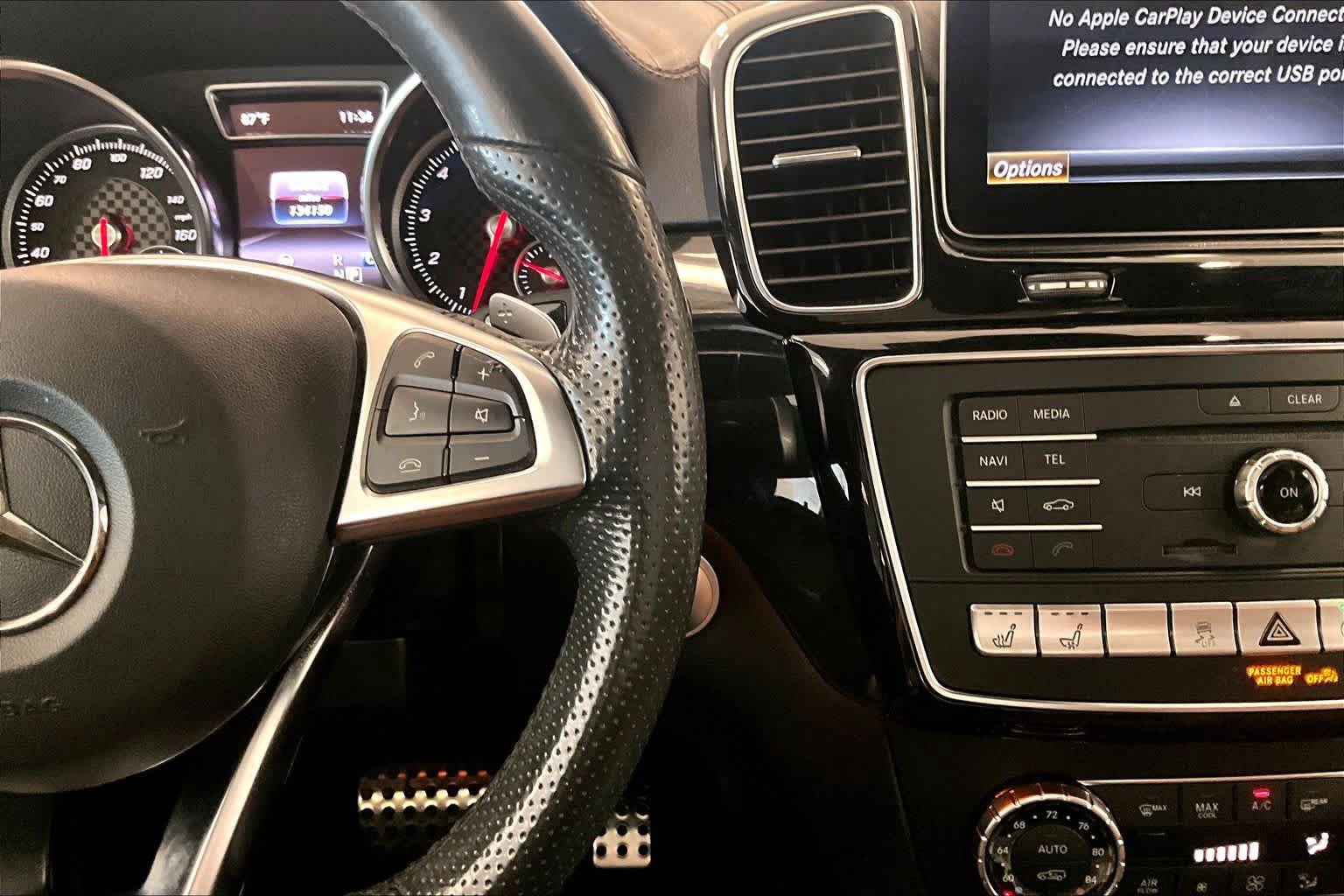 Used 2017 Mercedes-Benz GLE 43 AMG 4MATIC image 23