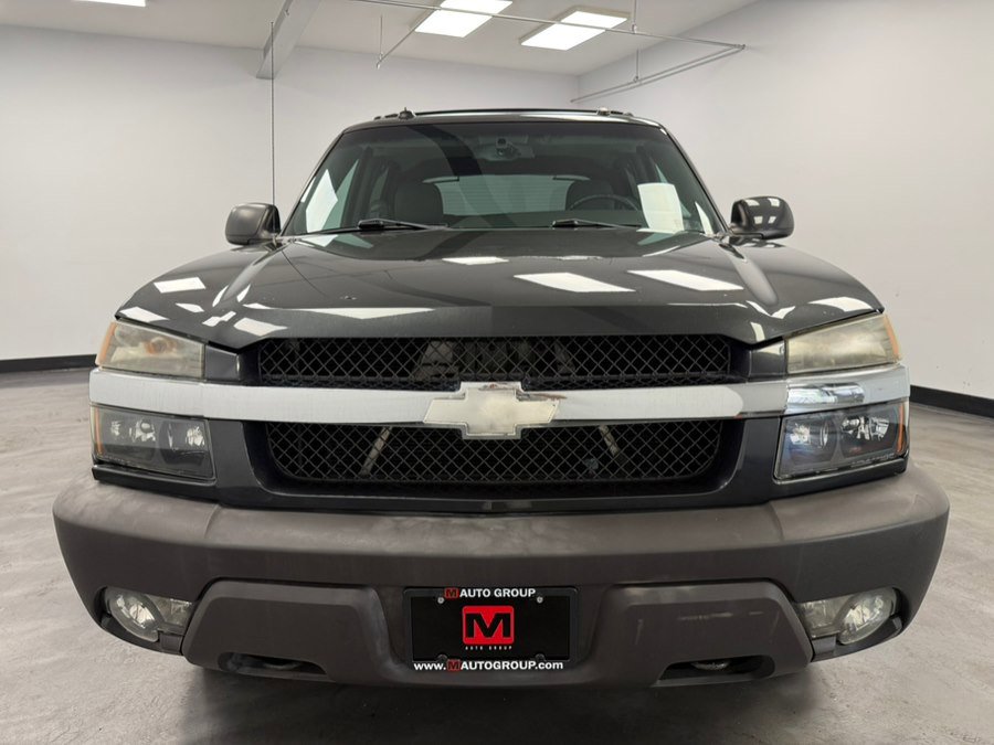 Used 2003 Chevrolet Avalanche 4x4 w/ Suspension Package, Off-Road image 14