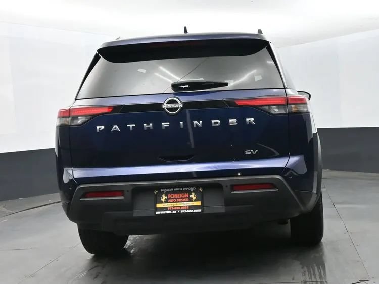 Used 2024 Nissan Pathfinder SV FWD image 8