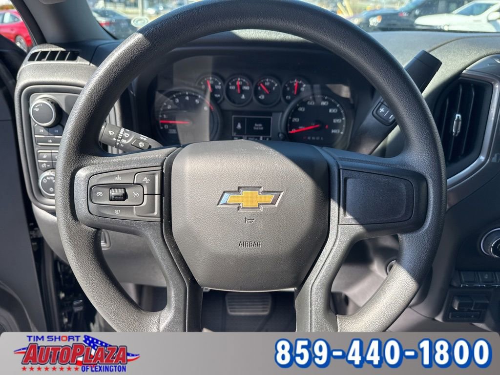 Used 2025 Chevrolet Silverado 2500 Custom w/ Custom Value Package image 24