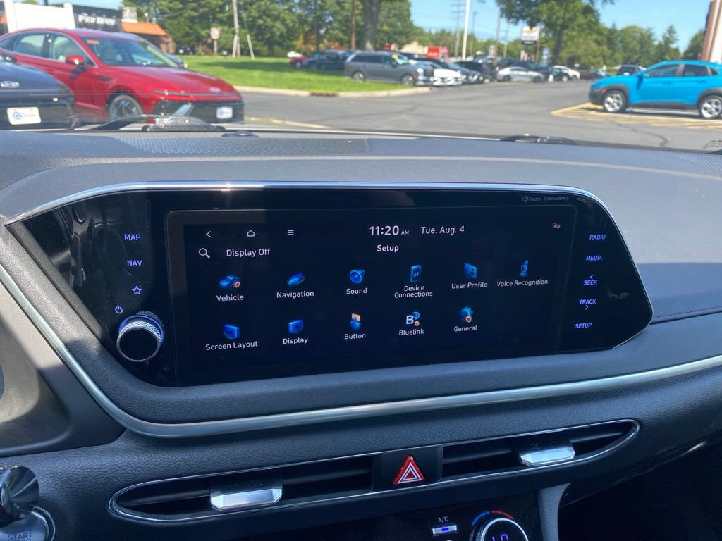 Certified 2023 Hyundai Sonata SEL w/ Convenience Package FWD image 18