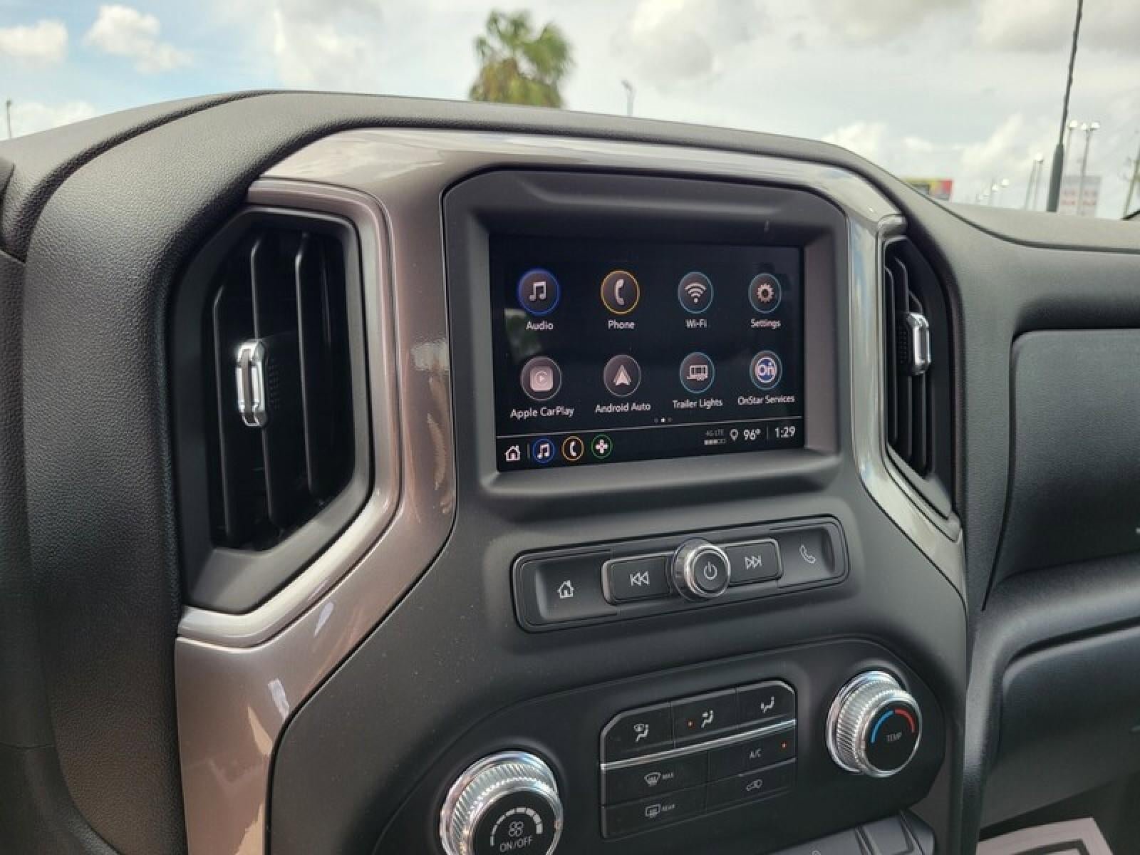 New 2026 GMC Sierra 2500 Pro w/ 1SA Pro Safety Plus Package AWD/4WD image 15
