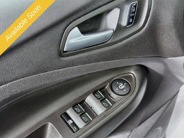 Used 2014 Ford Escape SE w/ Leather Comfort Package FWD image 17
