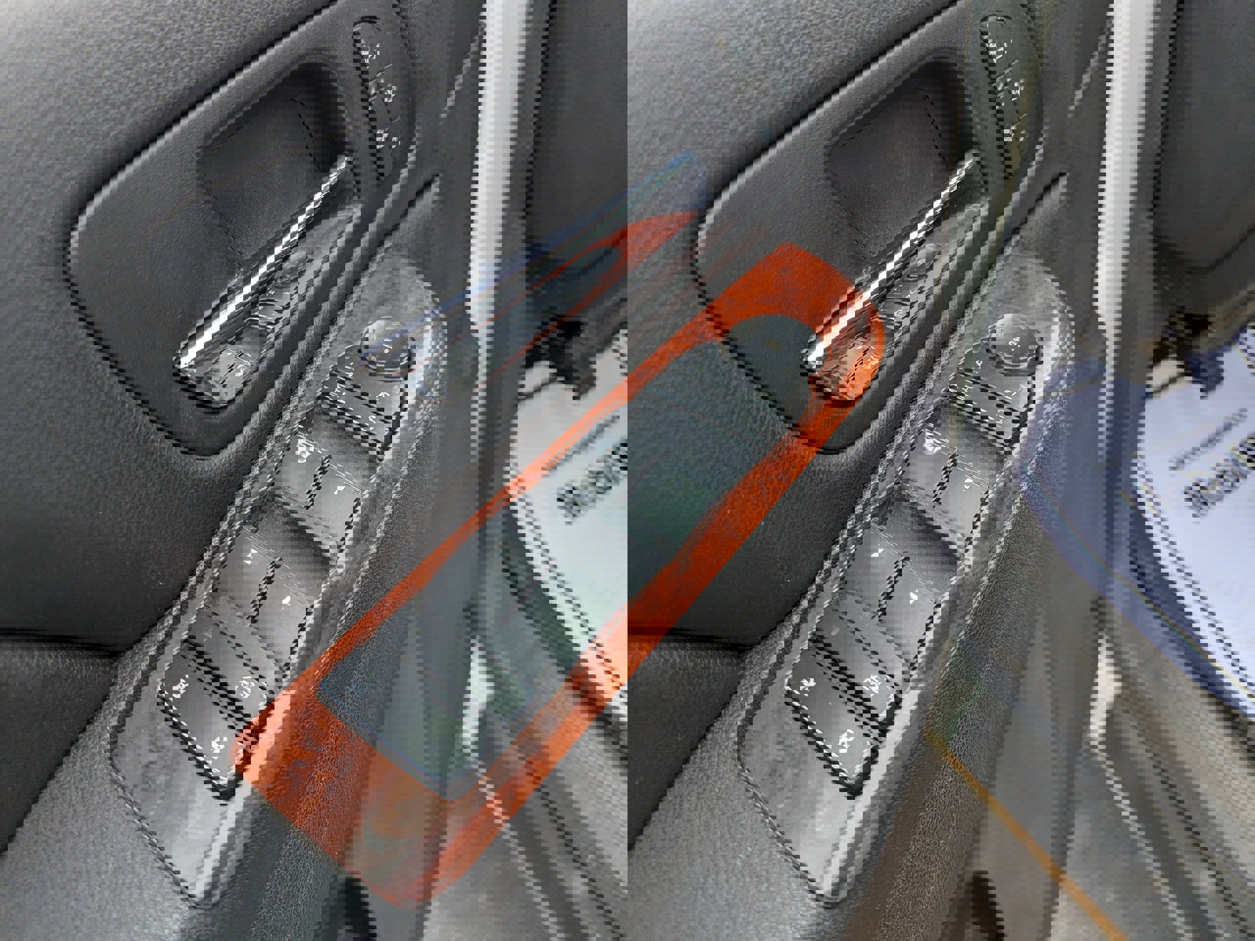 Used 2013 GMC Sierra 2500 SLT image 11