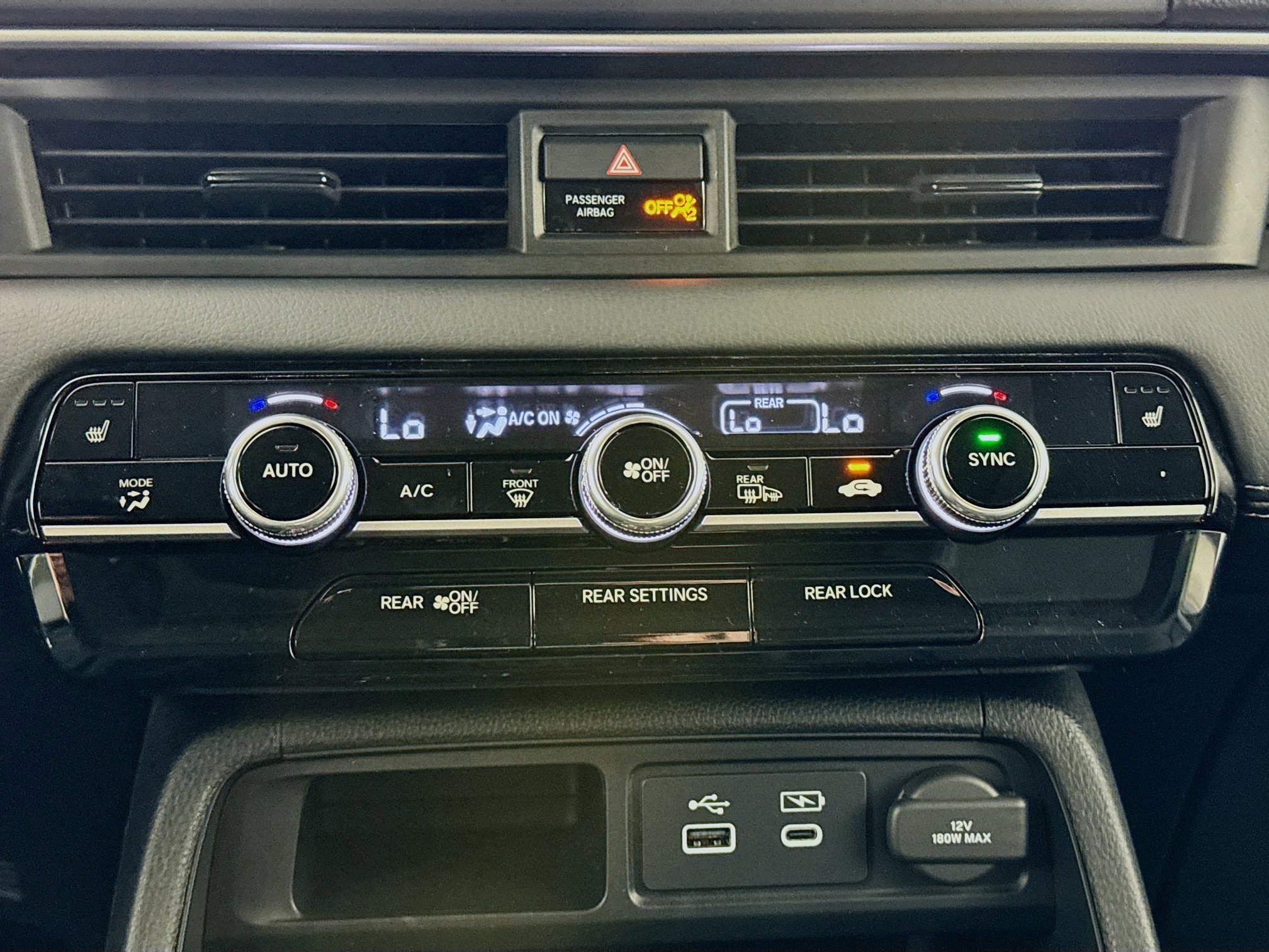 New 2025 Honda Pilot Touring image 16