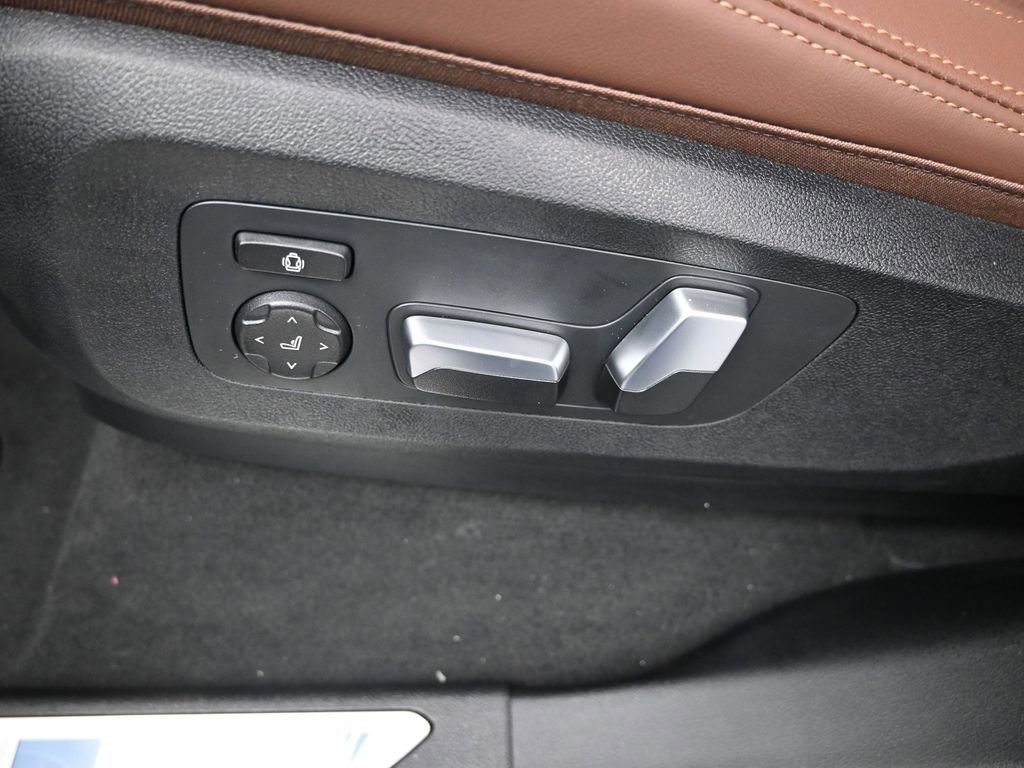 New 2026 BMW X5 xDrive50e AWD/4WD image 15