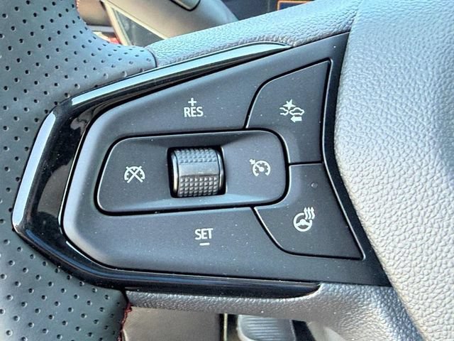 New 2026 Chevrolet Trax RS w/ Sunroof Package FWD image 10