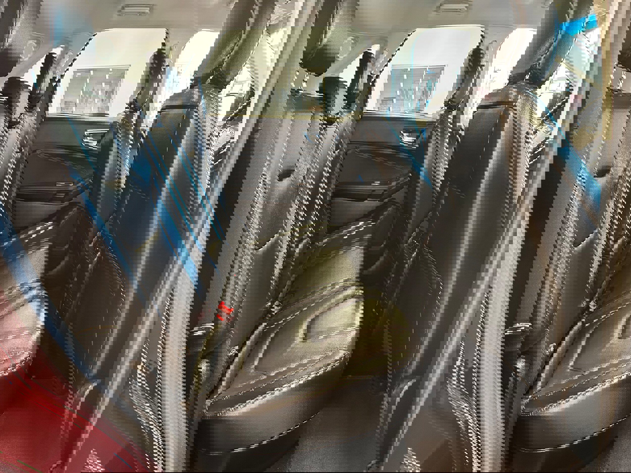 Used 2019 Ford Edge Titanium w/ Cold Weather Package image 14