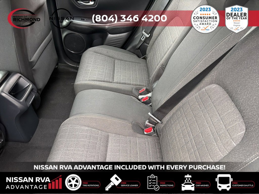 Used 2025 Honda HR-V LX image 13