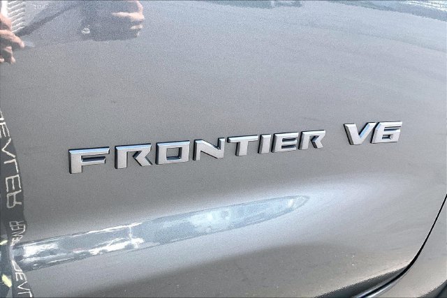 New 2027 Nissan Frontier SV RWD image 9