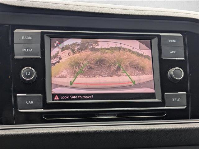 Used 2019 Volkswagen Jetta R-Line w/ R-Line Cold Weather Package image 9