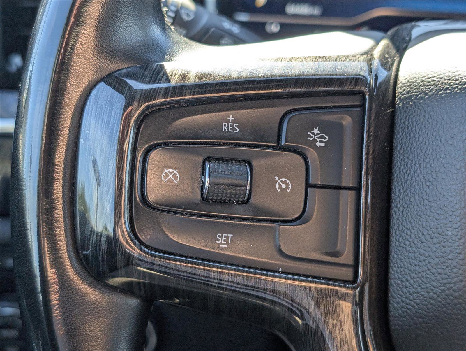 Used 2024 Chevrolet Silverado 2500 LT image 18