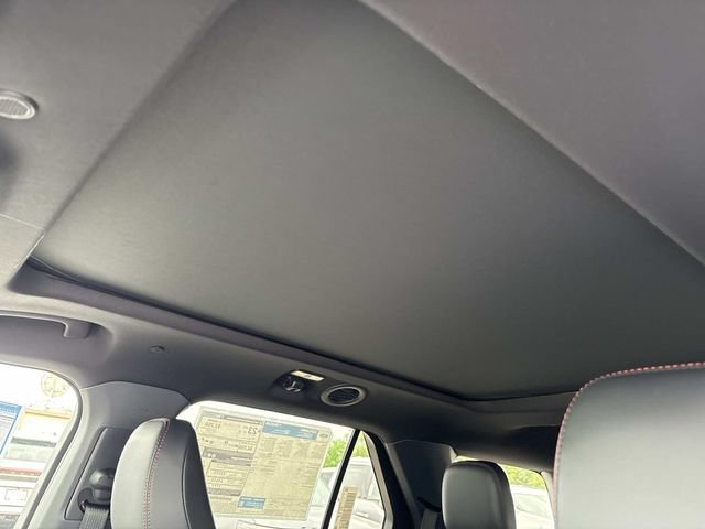 New 2026 Ford Explorer ST-Line w/ ST-Line Street Pack AWD/4WD image 23