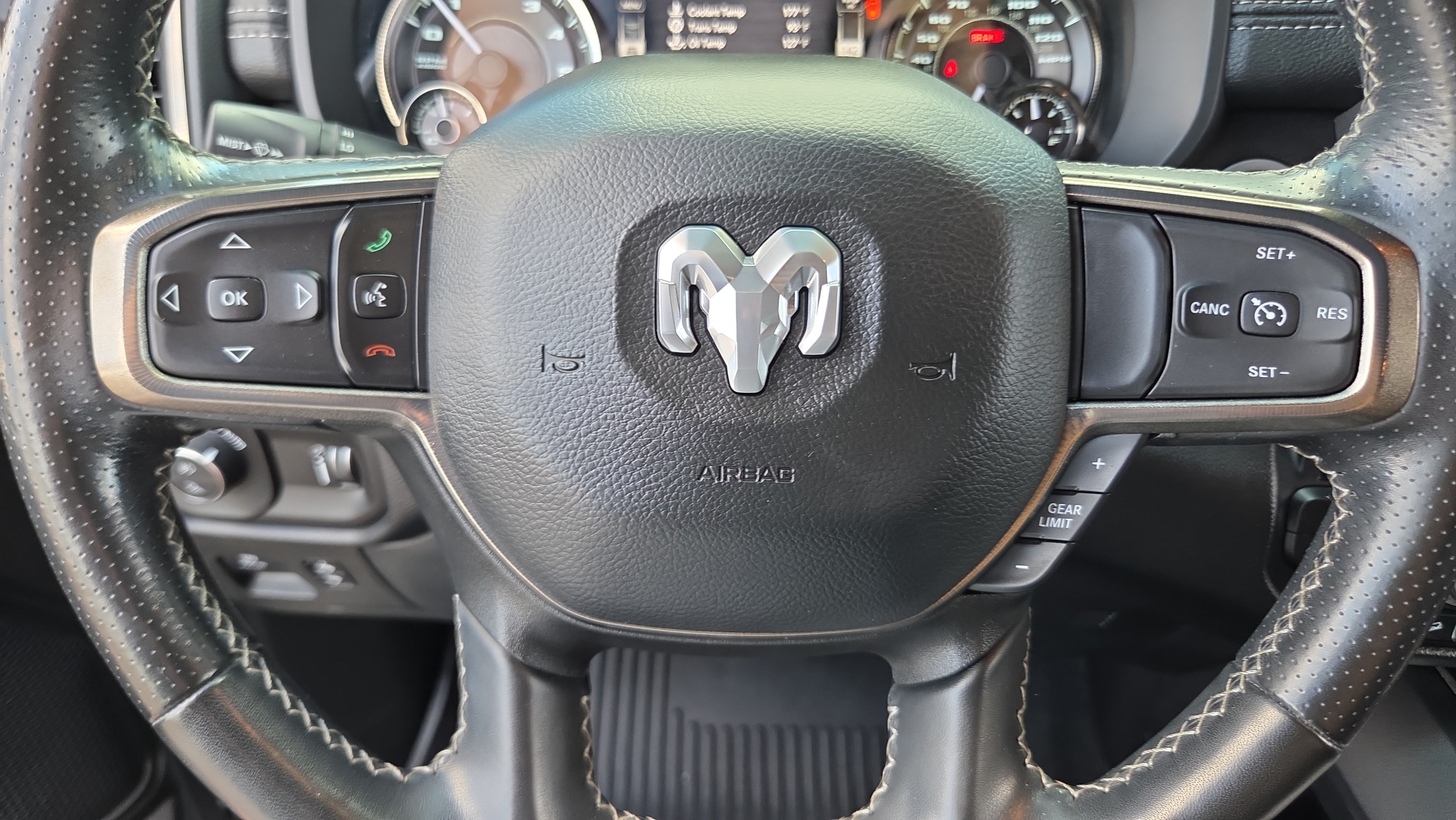 Used 2022 RAM 1500 Rebel w/ Rebel Level 1 Equipment Group AWD/4WD image 30