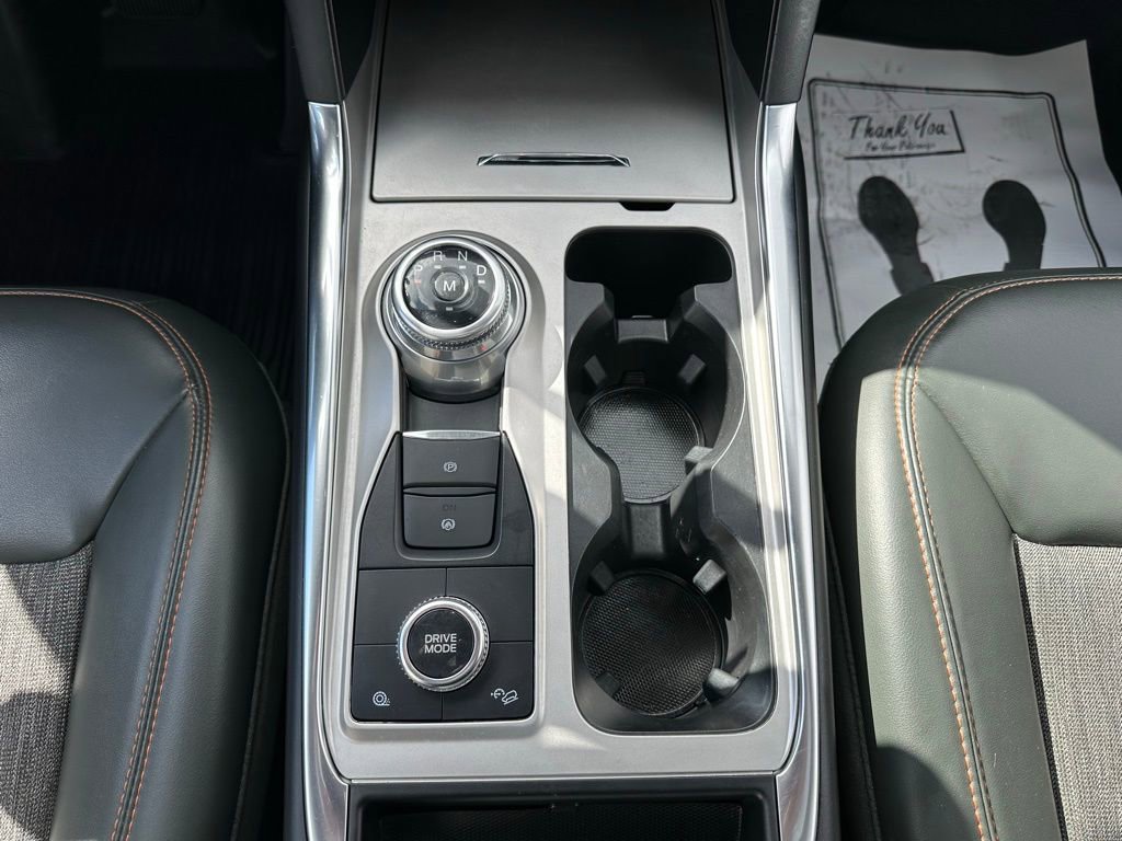 Used 2022 Ford Explorer Timberline image 11