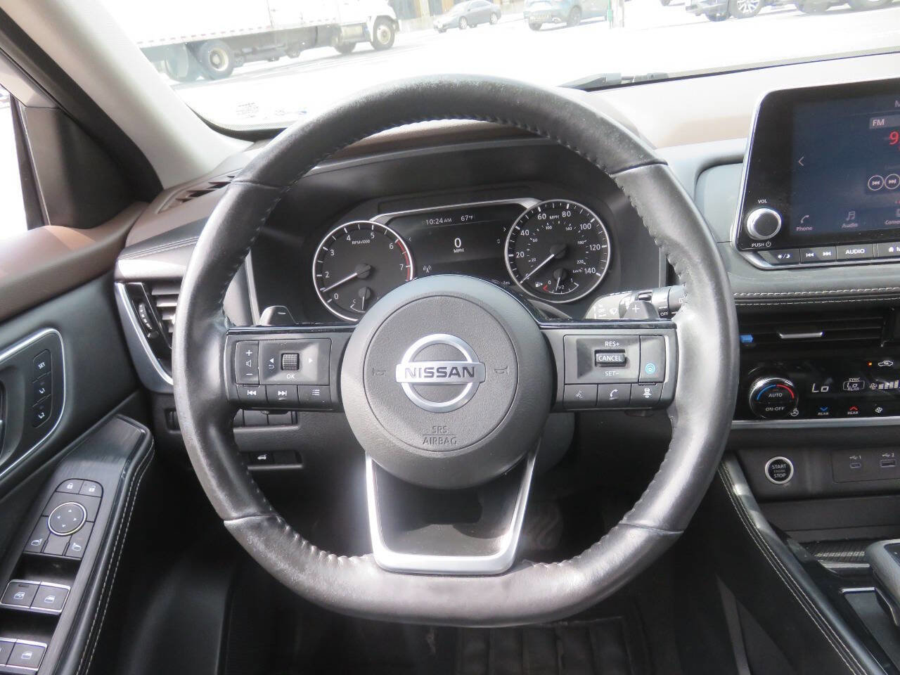 Used 2021 Nissan Rogue SL image 14