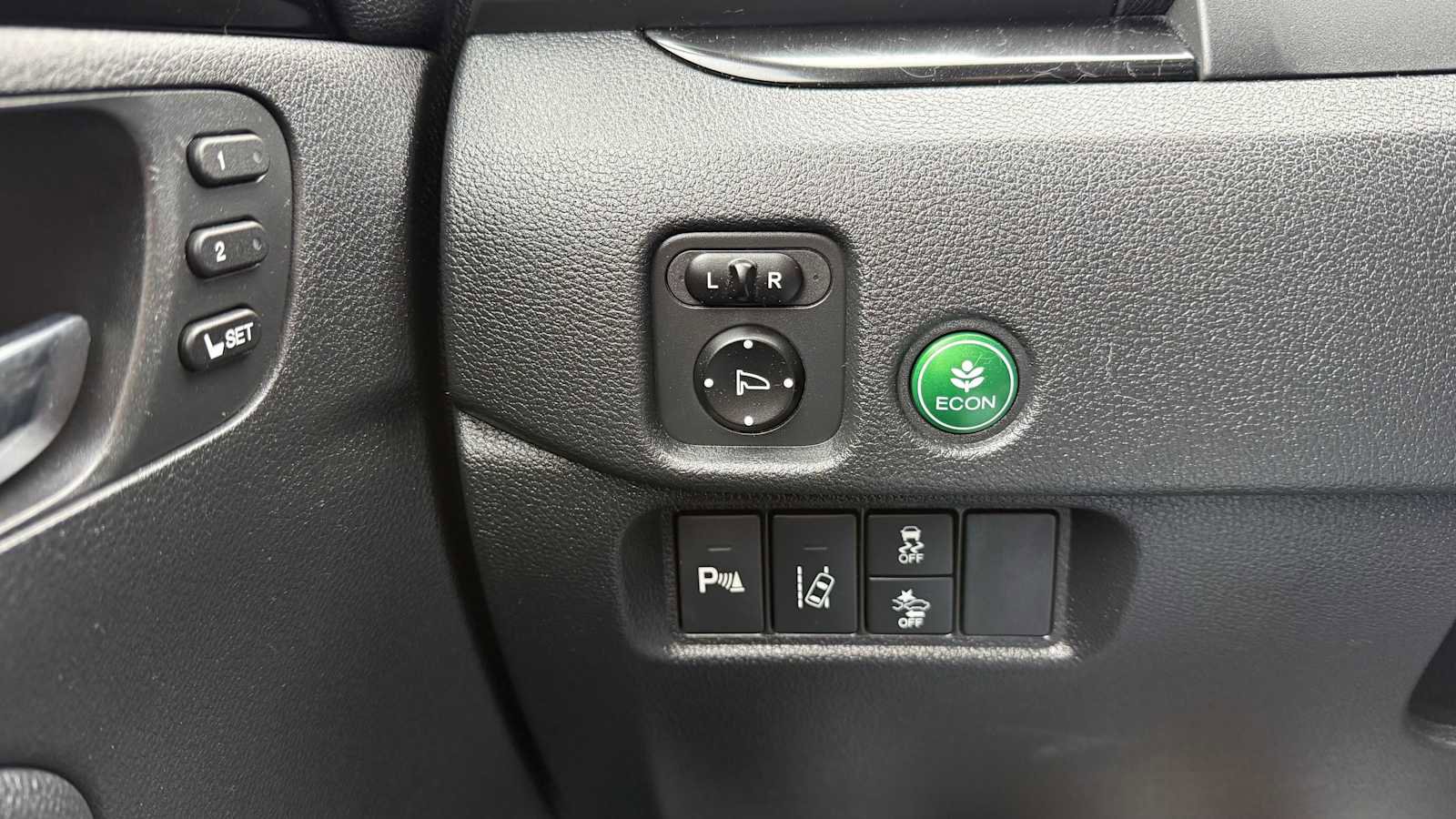 Used 2017 Honda Pilot Elite image 17