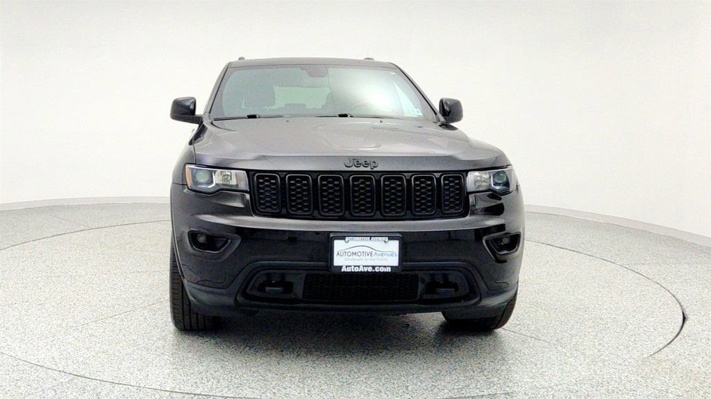 Used 2021 Jeep Grand Cherokee Freedom Edition image 2